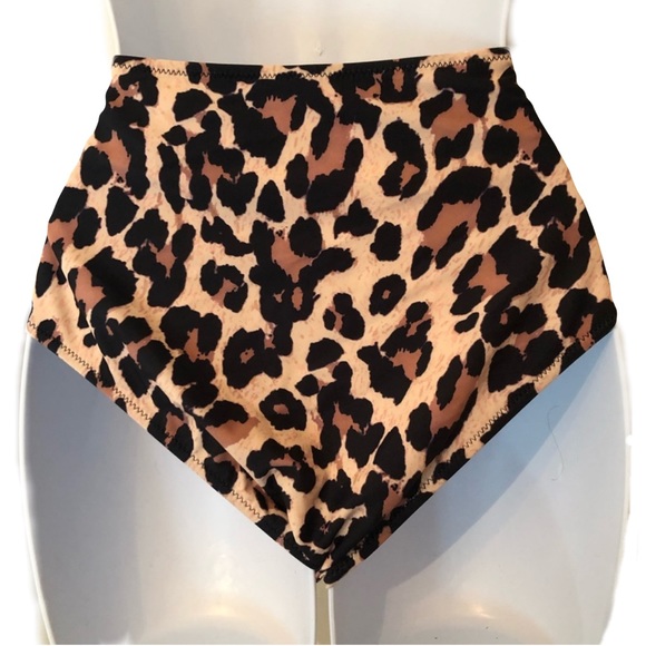 NWT High Waisted Leopard Bikini Bottoms - Picture 5 of 6